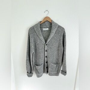 LINE OF TRADE grey shetland wool cardigan sweater / men's M